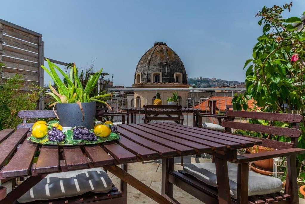 Naples In The History 4M Bed & Breakfast Exterior photo